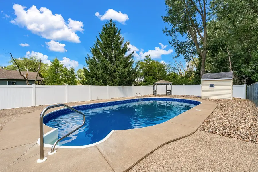 76 Lynwood Avenue, Geneseo, IL 61254 - #3