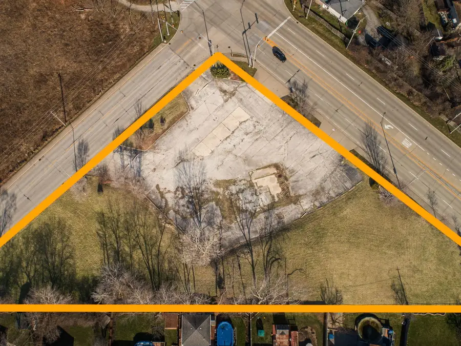 8701 S Kean Avenue, Hickory Hills, IL 60457 - #2