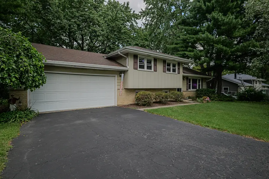 28W610 Lester Street, West Chicago, IL 60185 - #2
