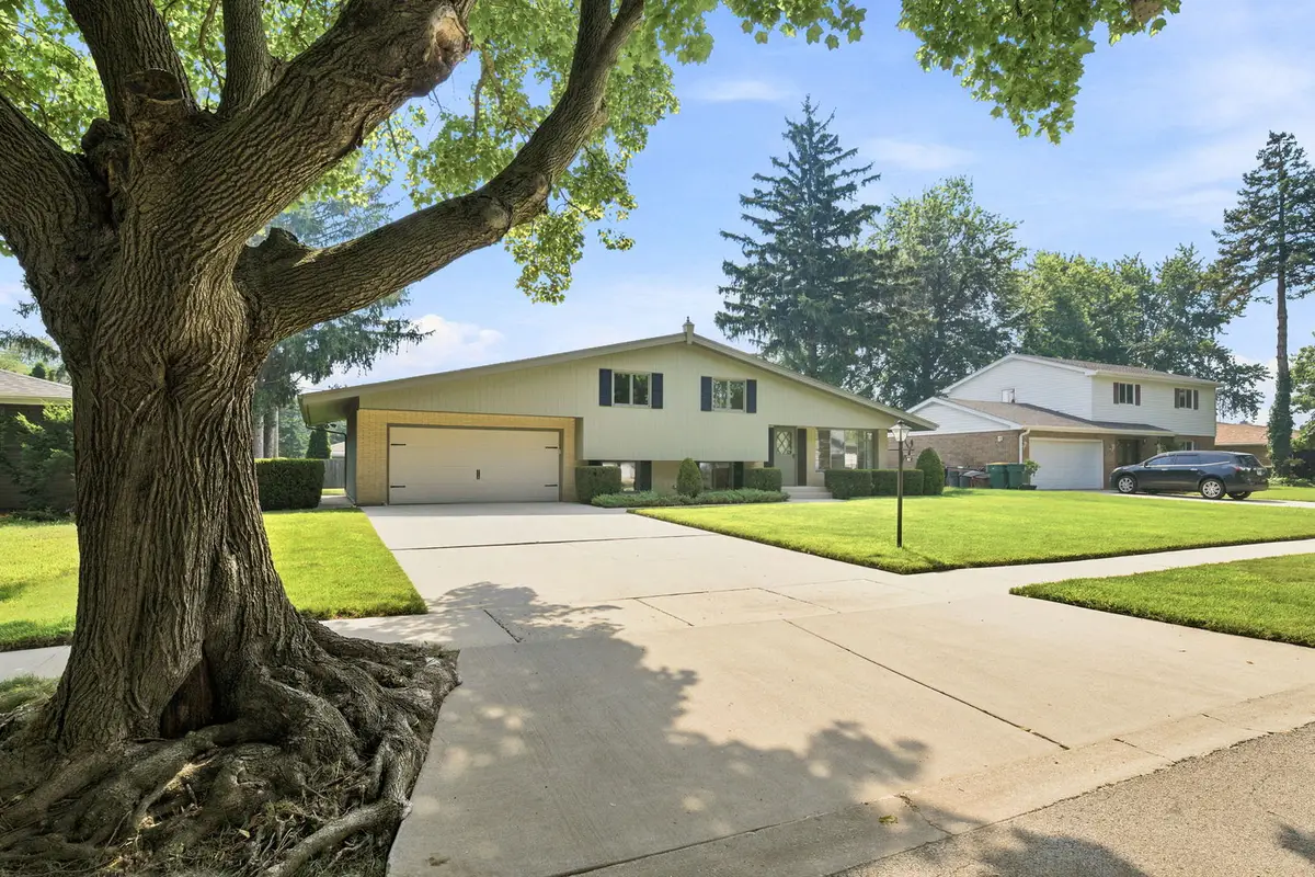 612 Bethel Drive, Joliet, IL 60435 - #1