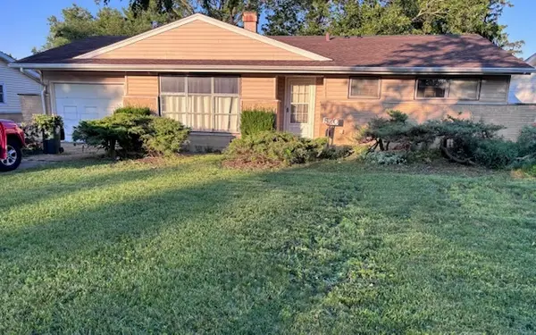 520 Edgewood Lane, Elk Grove Village, IL 60007