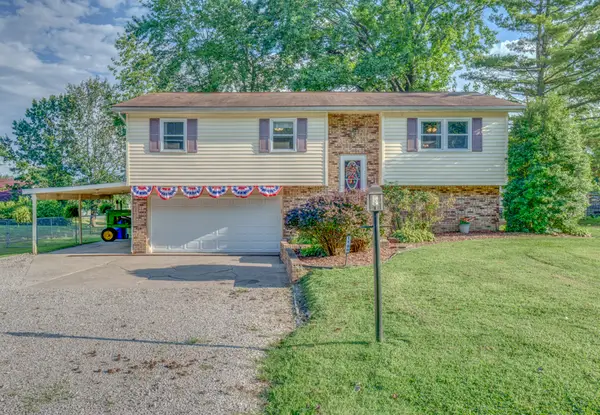 1109 Douglas Street, Mt Vernon, IL 62864