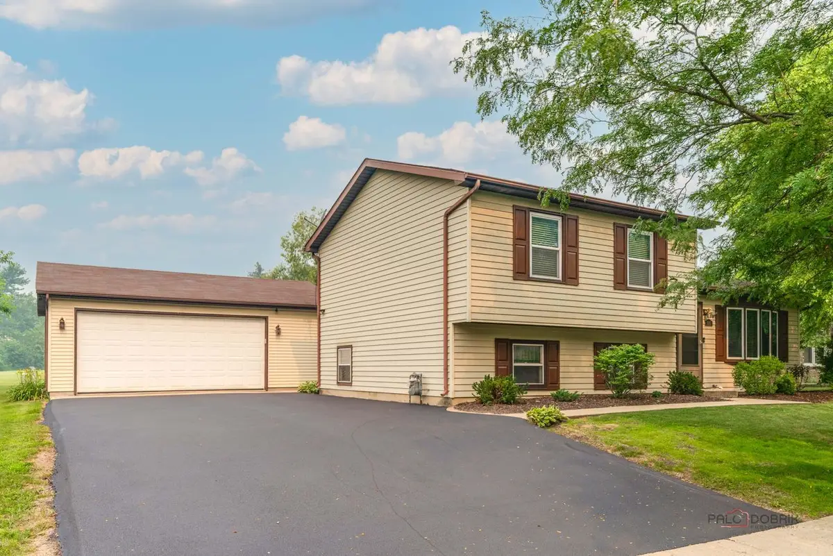 916 Lorelei Drive, Zion, IL 60099 - #1