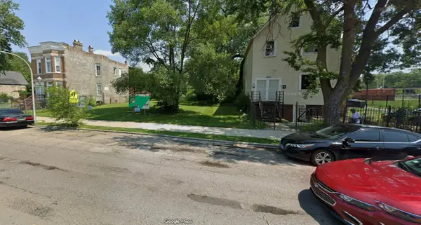 6239 S Racine Avenue, Chicago, IL 60636