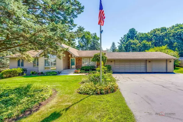 11335 Bayberry Drive, Roscoe, IL 61073