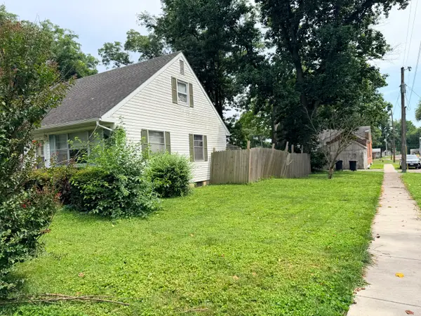 602 E Green Street, Mascoutah, IL 62258