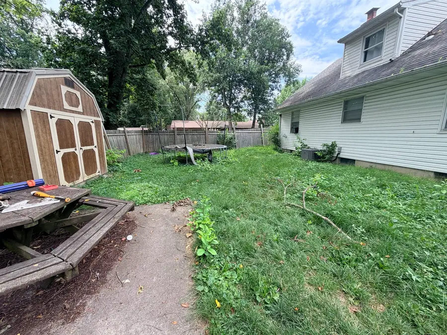 602 E Green Street, Mascoutah, IL 62258 - #3