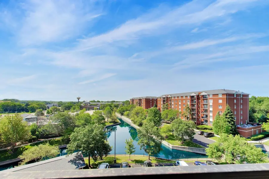 190 N Milwaukee Avenue #607, Wheeling, IL 60090 - #2