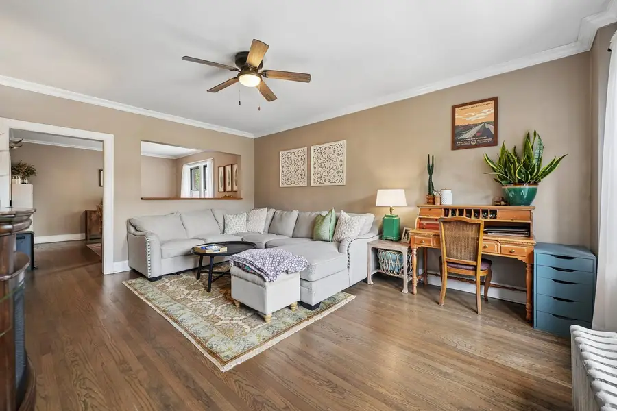 4956 N Winchester Avenue #2, Chicago, IL 60640 - #2