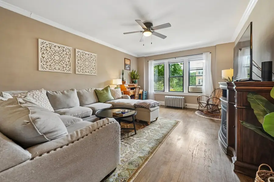 4956 N Winchester Avenue #2, Chicago, IL 60640 - #3