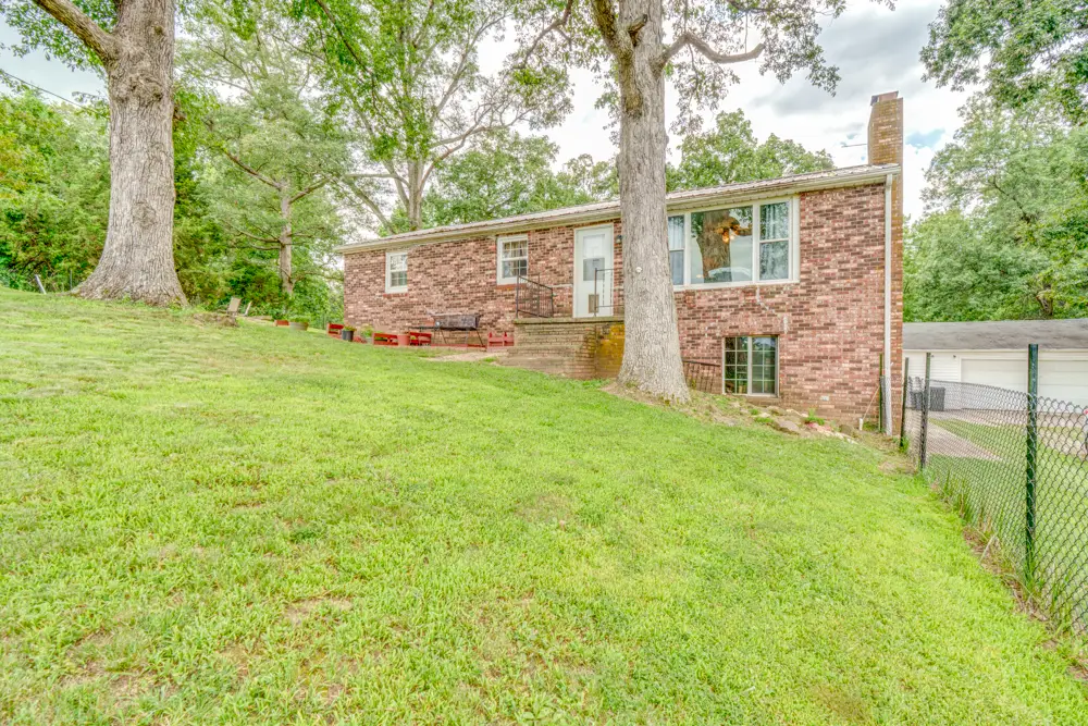 8841 N Triton Lane, Mount Vernon, IL 62864 - #1