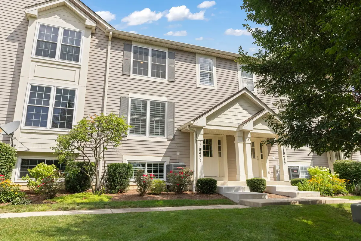 11S471 Rachael Court, Willowbrook, IL 60527 - #1
