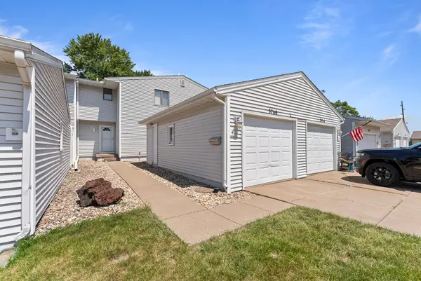 3760 Eastwood Court, Bettendorf, IA 52722