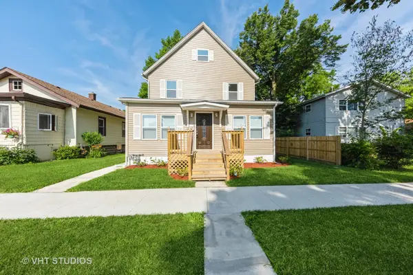 1210 Park Avenue, North Chicago, IL 60064