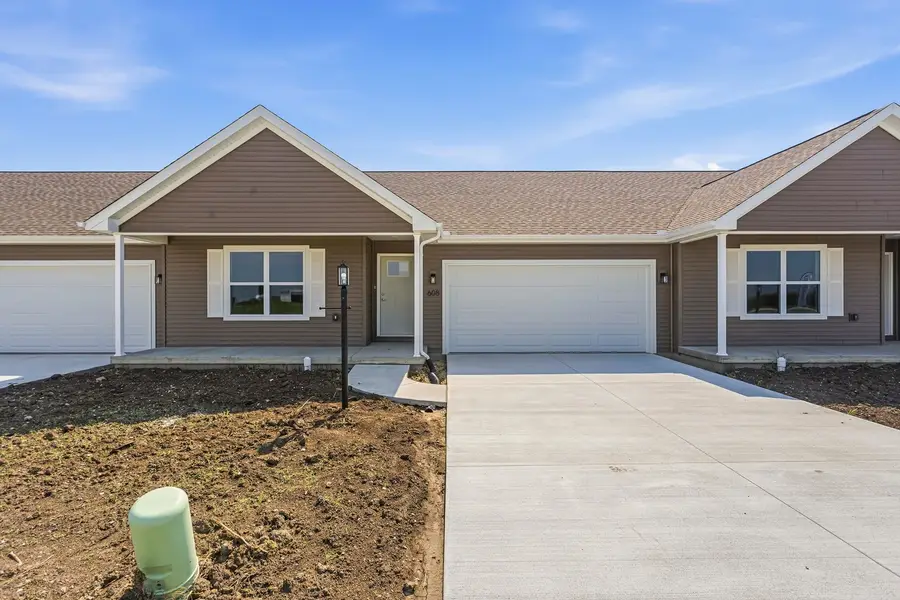 608 Patterson Drive #2, Fisher, IL 61843 - #3