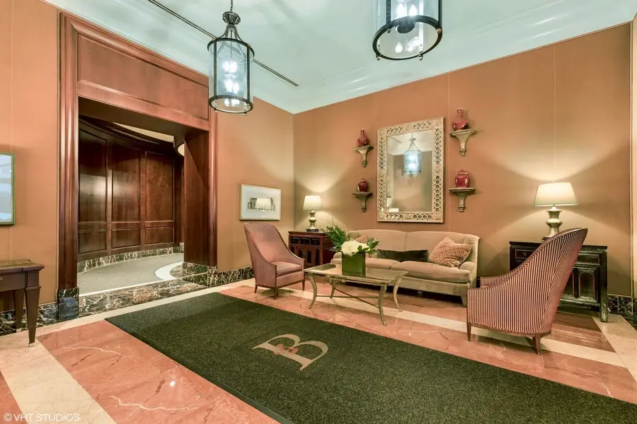 57 E Delaware Place #3905, Chicago, IL 60611 - #3