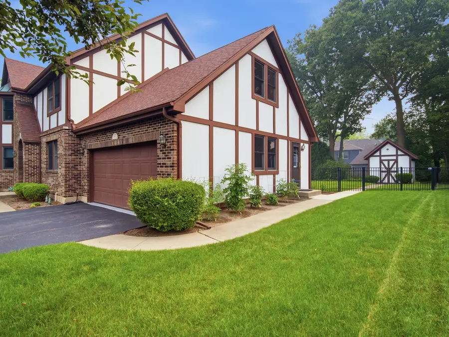 243 N Delany Road, Gurnee, IL 60031 - #2