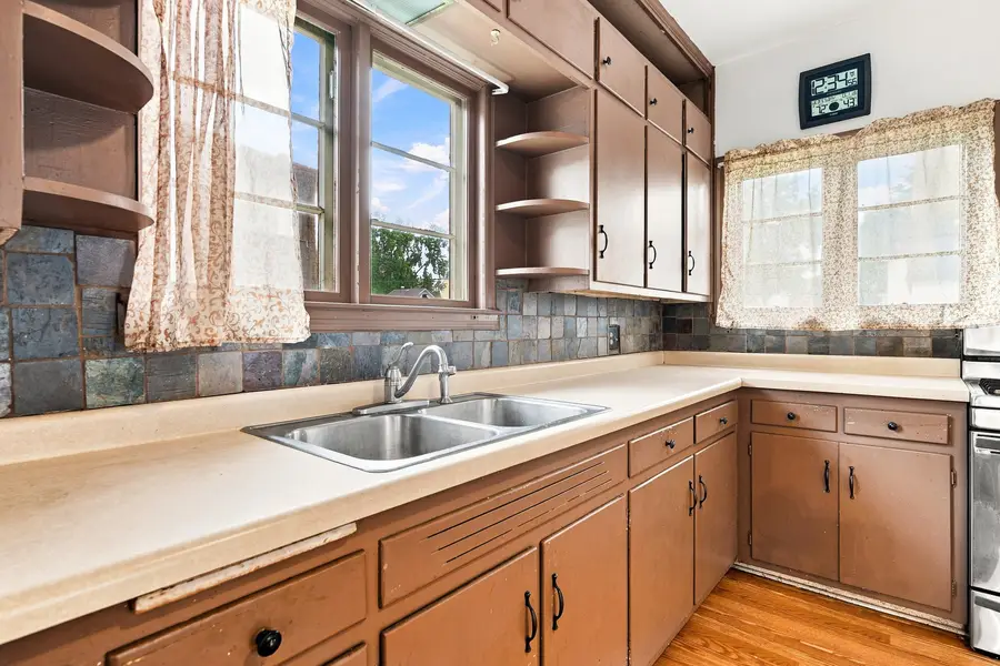 706 Campbell Street, Joliet, IL 60435 - #3