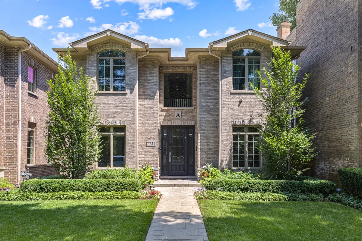 7739 Kenton Avenue, Skokie, IL 60076 - #1