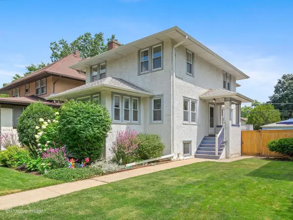 3205 Wisconsin Avenue, Berwyn, IL 60402