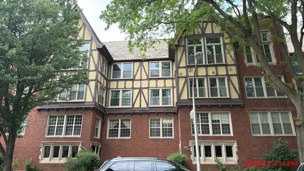 2200 E 70th Place #203, Chicago, IL 60649