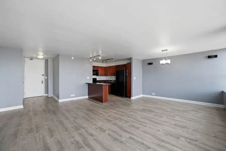 655 W Irving Park Road #1704, Chicago, IL 60613 - #3