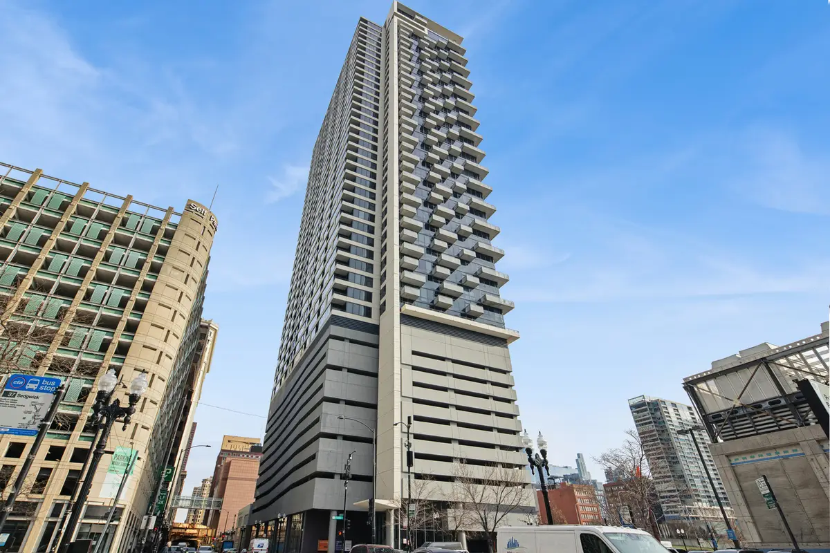 235 W Van Buren Street #P27-P31-P293-P344, Chicago, IL 60607 - #1
