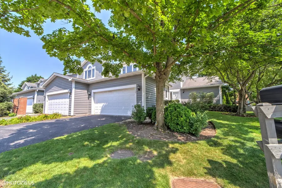 2768 The Mews, Northbrook, IL 60062 - #2