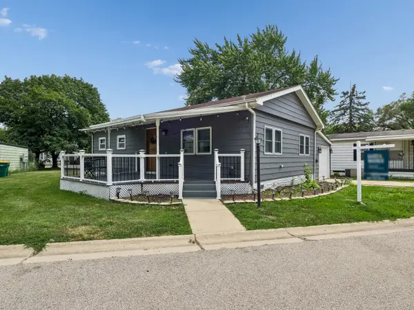 209 Melbrooke Road, Elgin, IL 60123