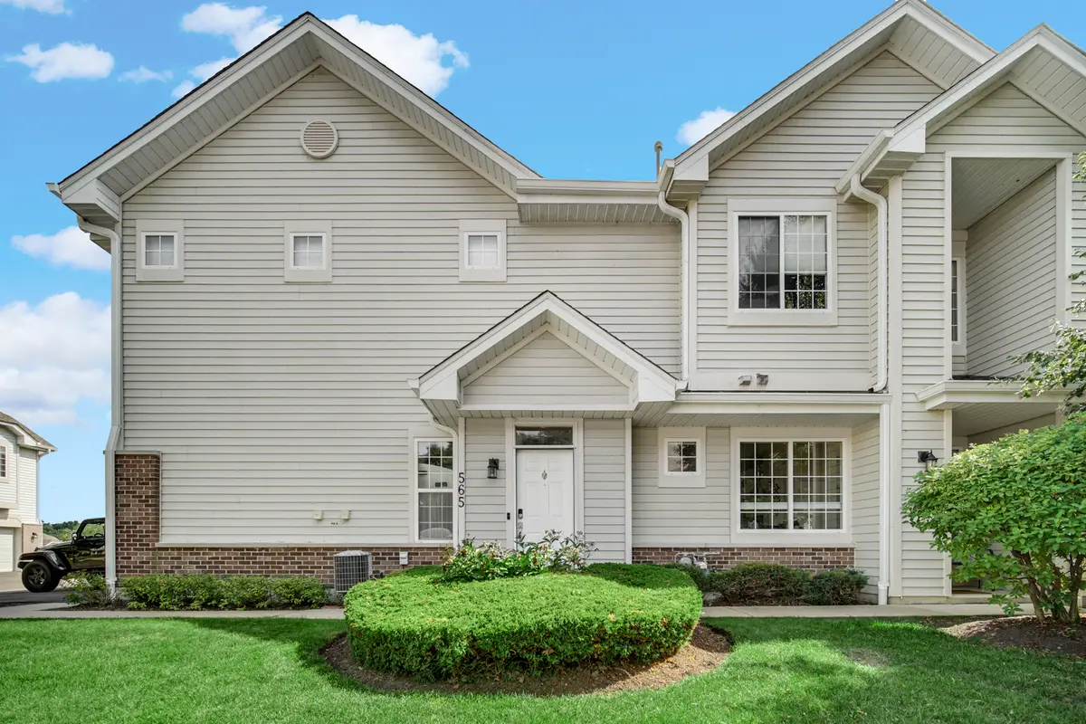 565 Blue Springs Drive, Fox Lake, IL 60020 - #1