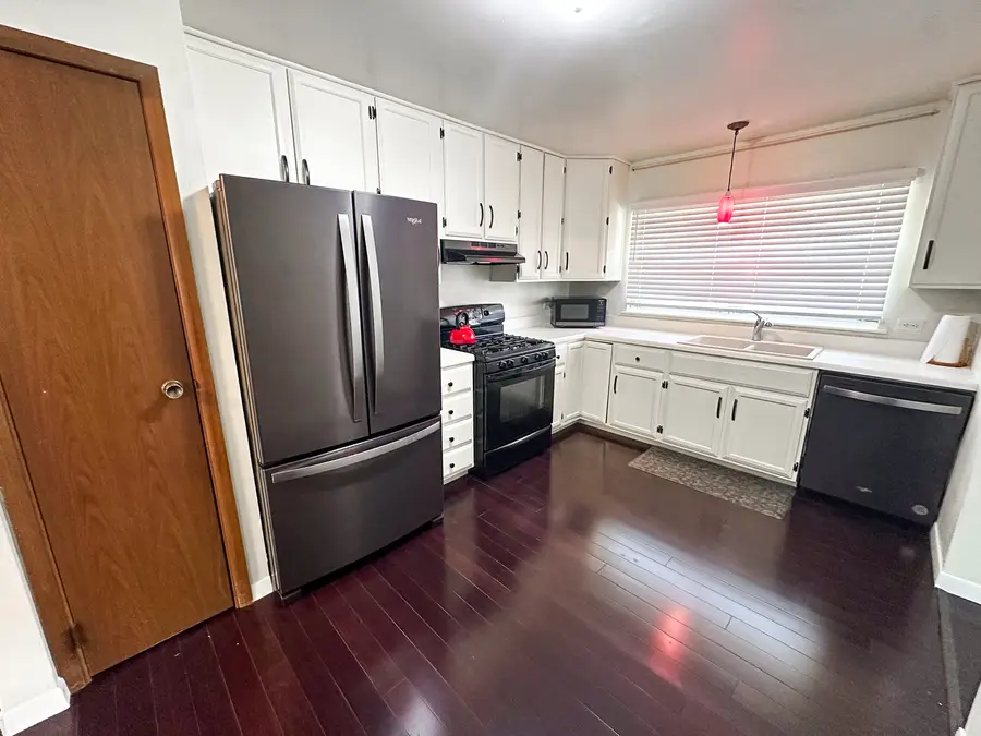 18002 Chantilly Lane, Hazel Crest, IL 60429 - #2