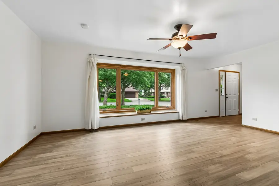 7217 Lyman Avenue, Downers Grove, IL 60516 - #2
