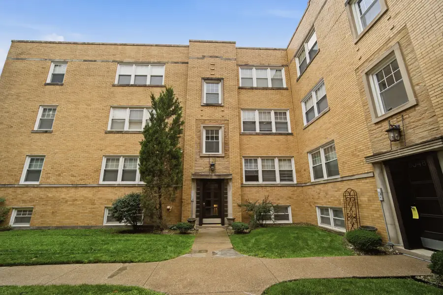 6046 N Francisco Avenue #2W, Chicago, IL 60659 - #3