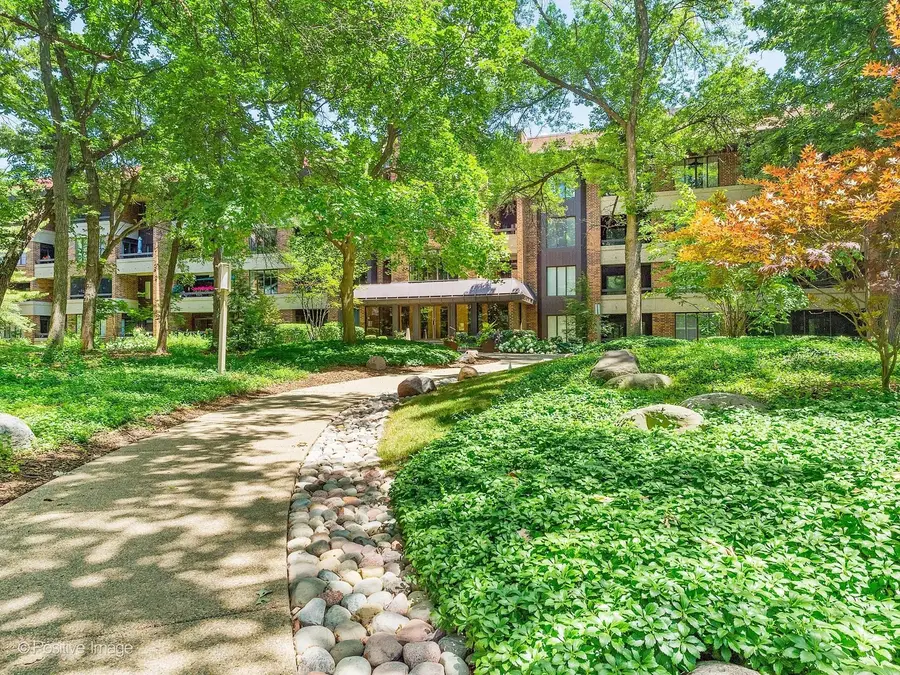 1401 Burr Oak Road #416B, Hinsdale, IL 60521 - #3