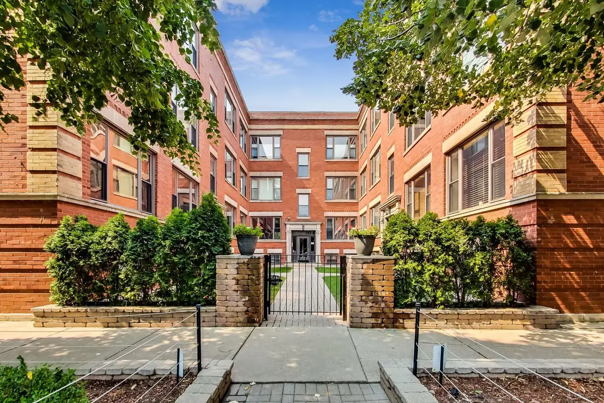 4134 N Kenmore Avenue #2, Chicago, IL 60613 - #1