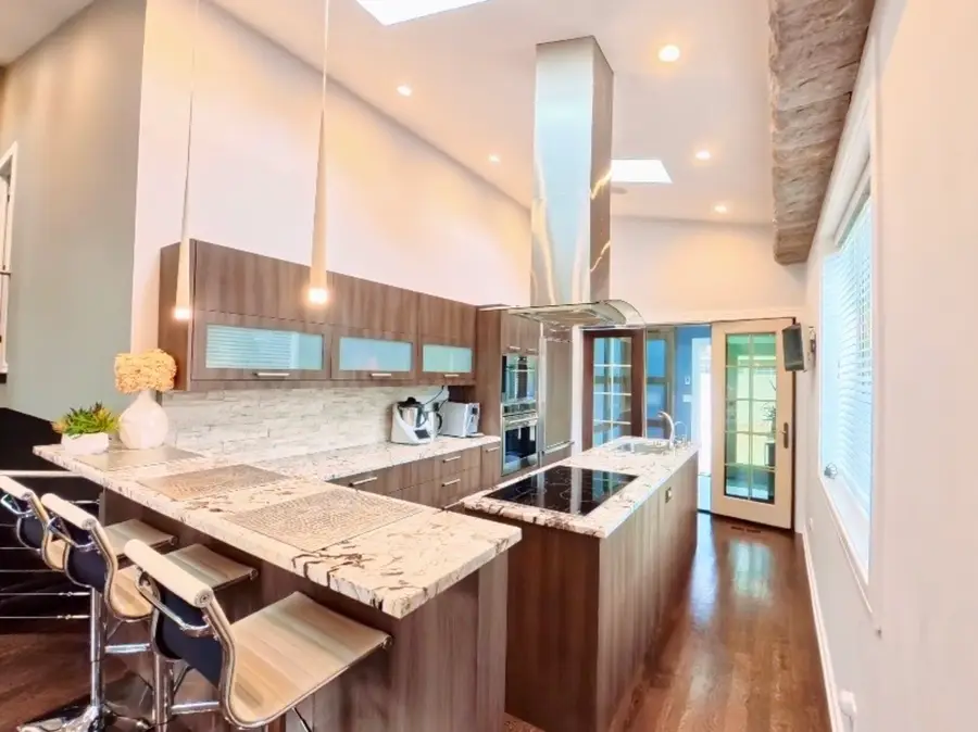 2519 Parkwood Lane, Des Plaines, IL 60018 - #3