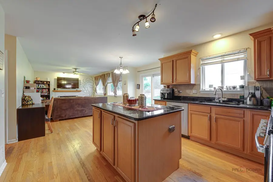 225 Midlane Drive, Crystal Lake, IL 60012 - #3