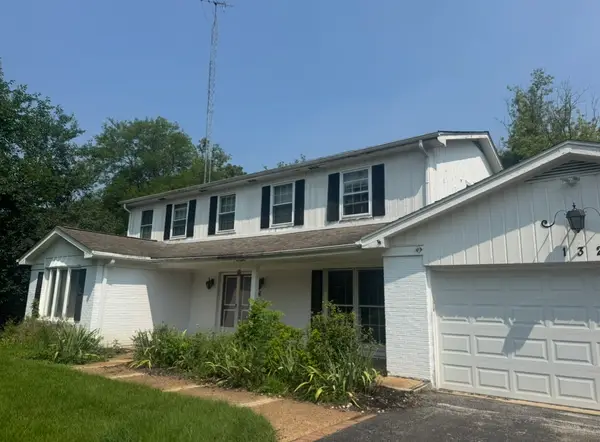 132 Wagon Wheel Lane, Barrington, IL 60010