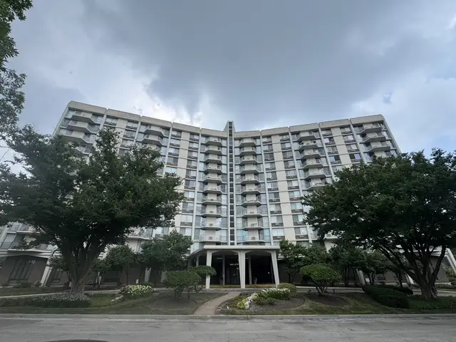 20 N Tower Road #5B, Oak Brook, IL 60523 - #1
