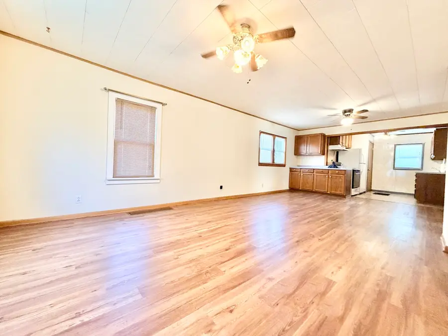 415 E 12th Street, Streator, IL 61364 - #2