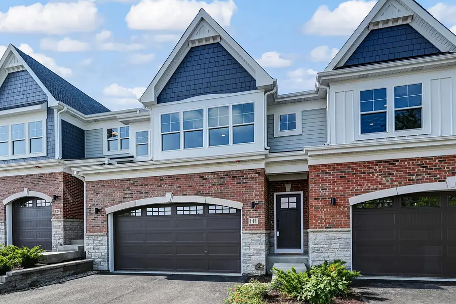 141 Harding Court, Glen Ellyn, IL 60137 - #2