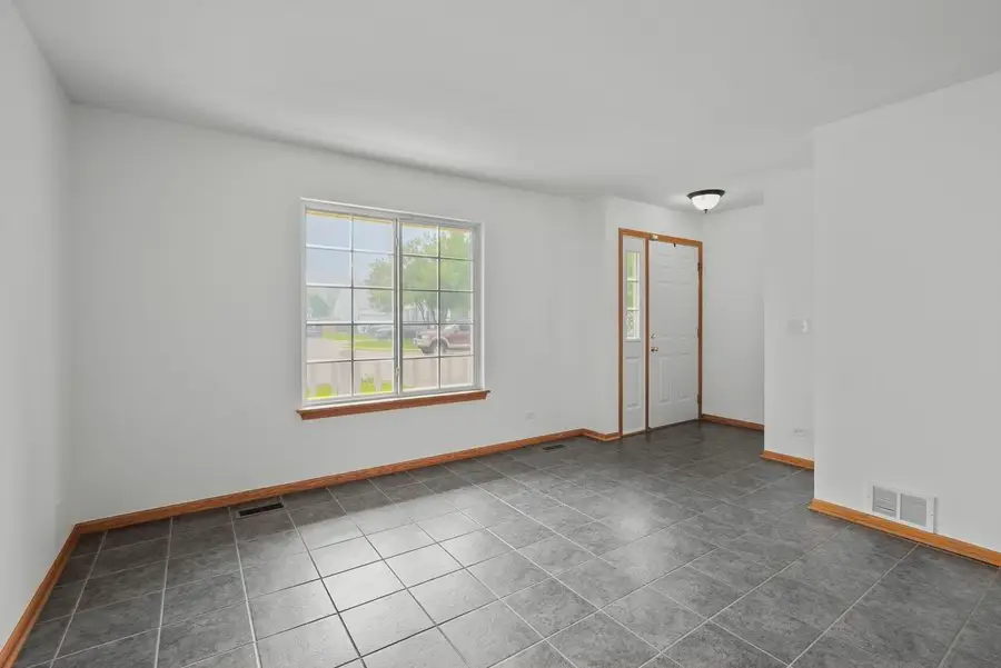 280 Persimmon Court, Round Lake Beach, IL 60073 - #3