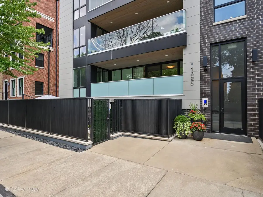 1625 N Burling Street #103, Chicago, IL 60614 - #2