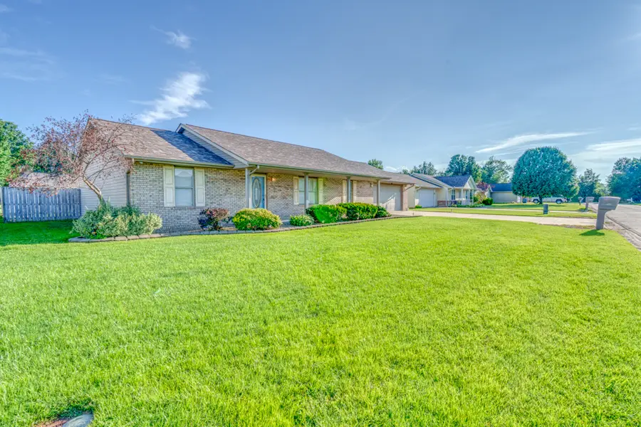 2213 Darren Drive, Marion, IL 62959 - #3