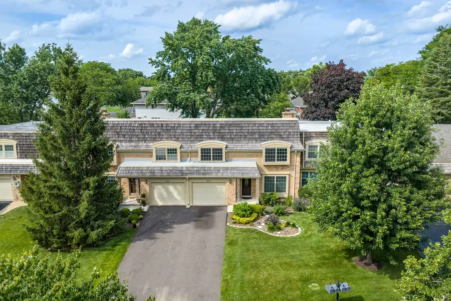 19W010 Avenue Normandy East Avenue, Oak Brook, IL 60523 - #3