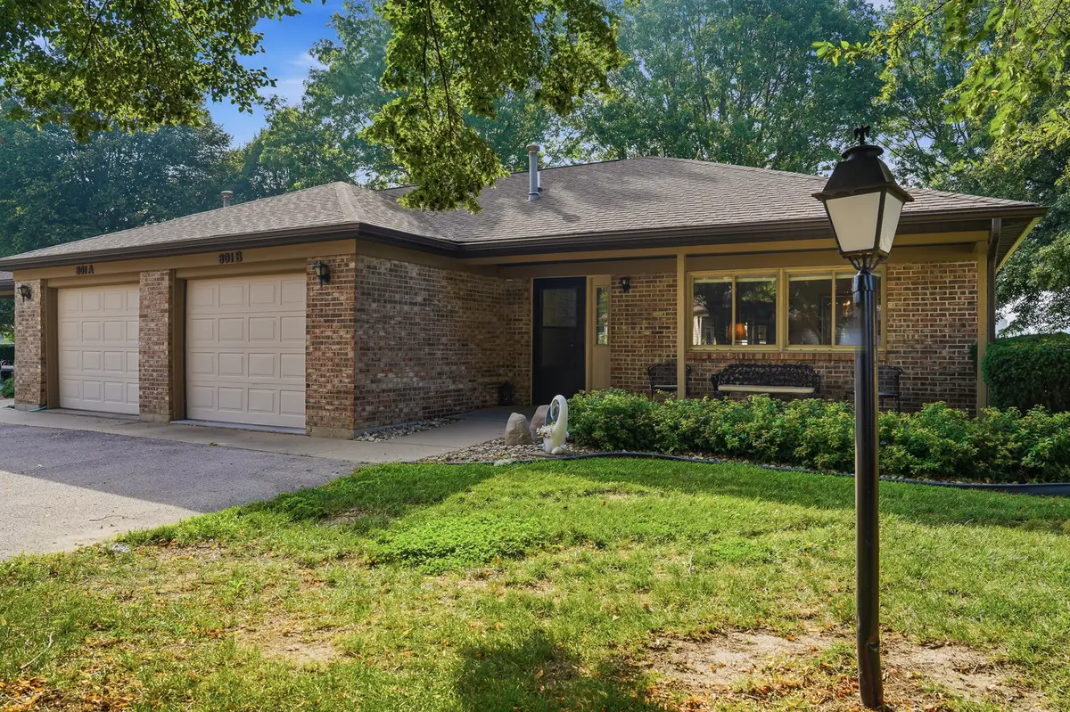 801 Coventry Lane #B, Sterling, IL 61081 - #1