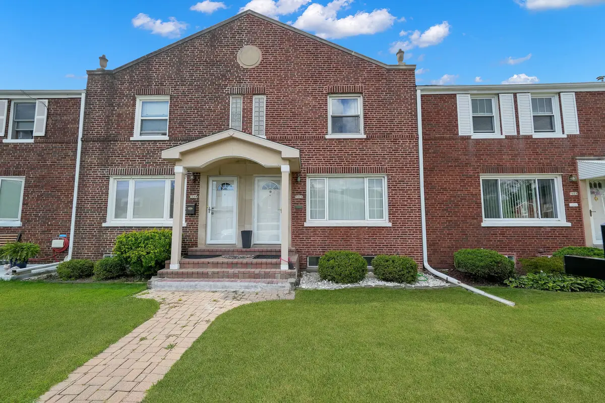 7221 W Summerdale Avenue, Chicago, IL 60656 - #1