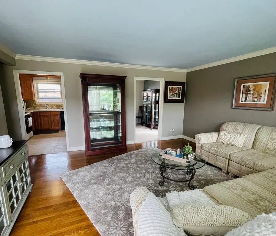 13039 W Playfield Drive, Crestwood, IL 60418 - #3