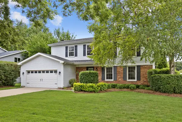 1130 Windslow Circle, Crystal Lake, IL 60014