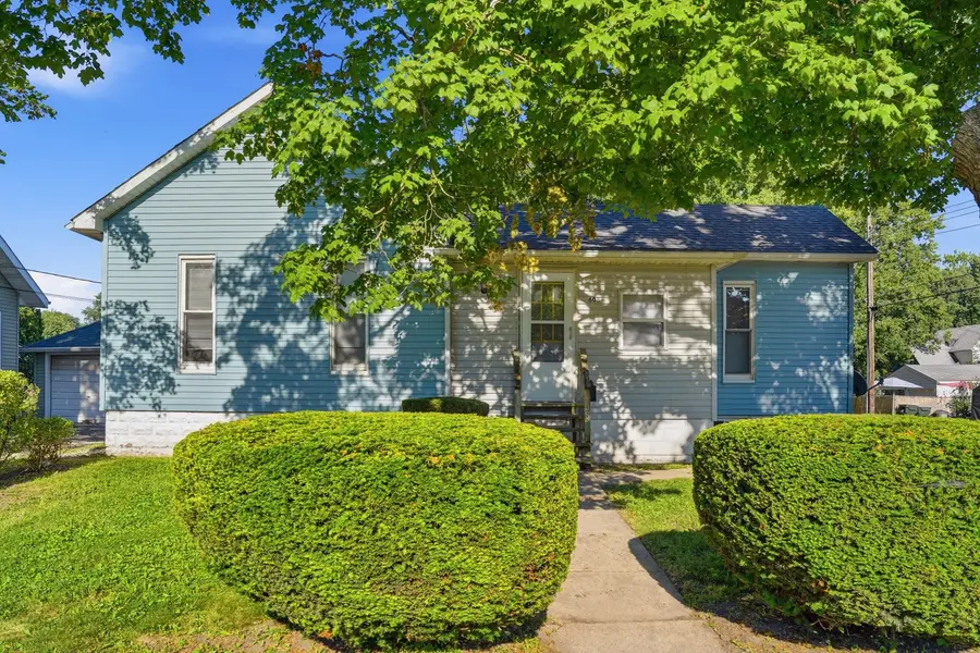 608 Avenue E, Sterling, IL 61081 - #2
